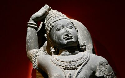 How Ancient Statues Reflect Shifting Human Ideals